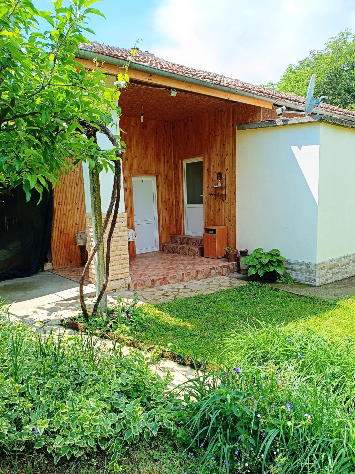 Divna Guest House Kruszuna Zewnętrze zdjęcie